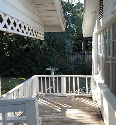 2nd image of 1215 E Hamilton Ave
