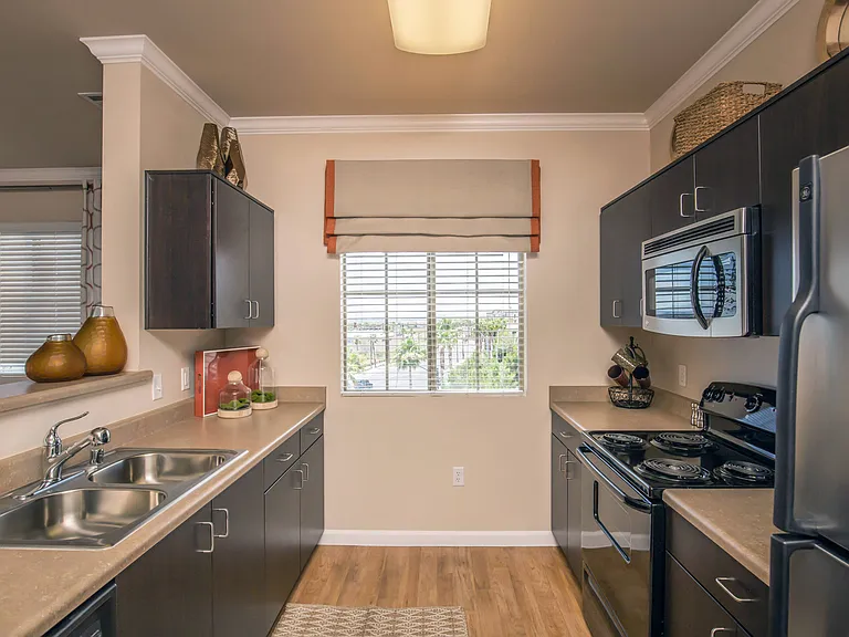 2D2 1221 SQ FT 2 Bed 2 Bath