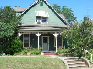 726 S 7th St, Chickasha, OK 73018