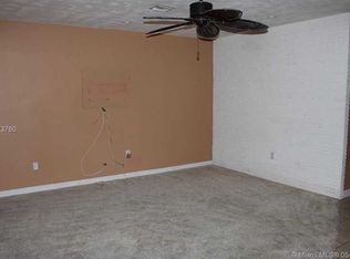 7809 Venetian St, Miramar, FL 33023