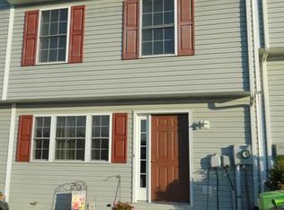 8898 Picadilly Cir, Waynesboro, PA