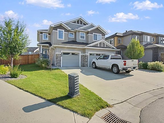 3rd image of 7372 Chivers Cres SW