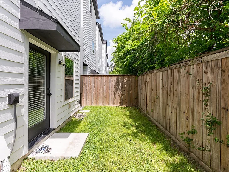 5306 Creekmont Timbers Trl — Photo 33