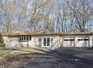 80 Park Rd, Parsippany, NJ 07054