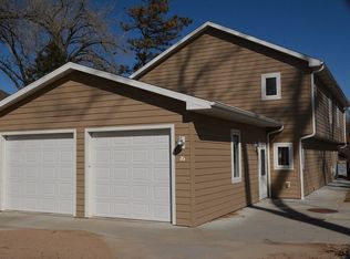 16 El Charman, Gibbon, NE 68840