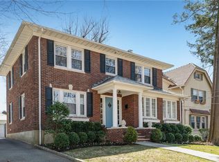 10 Seaview Ave, New Rochelle, NY 10801