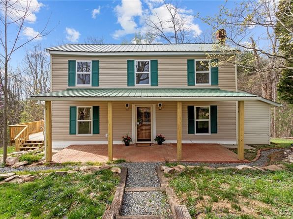1413 First Rock Rd, Prospect, VA 23960