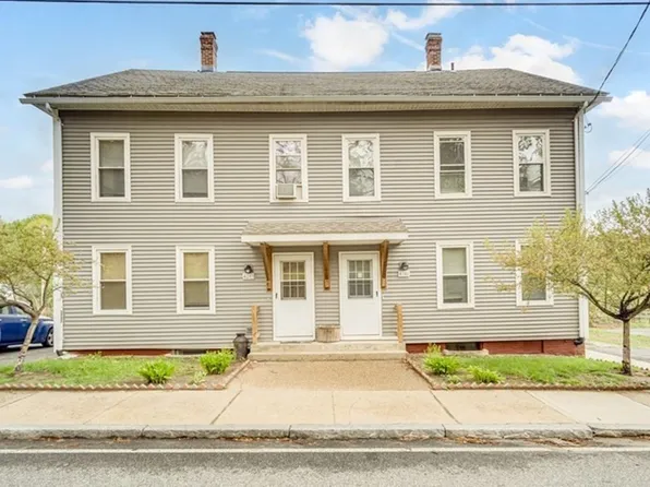 4041-4043 Church St, Palmer, MA 01069