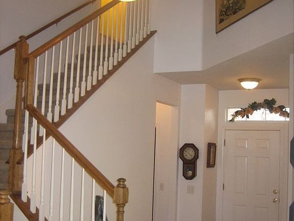 3rd image of 1804 Clay Ln
