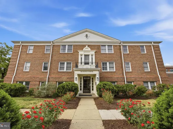 718 S Washington St APT 101, Alexandria, VA 22314