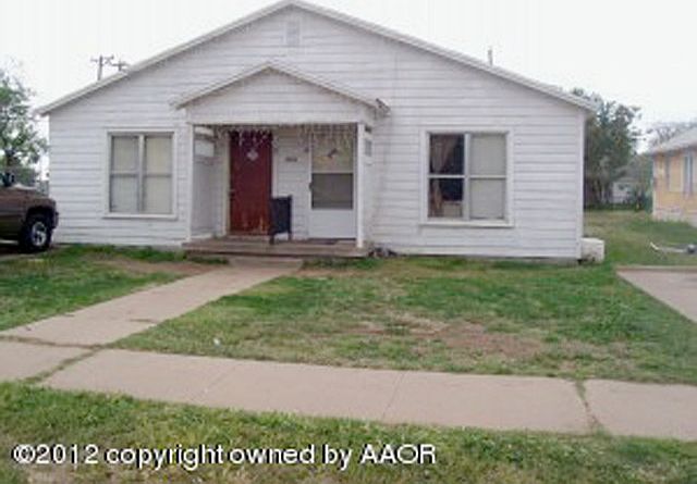1st image of 4010 SE 14th Ave