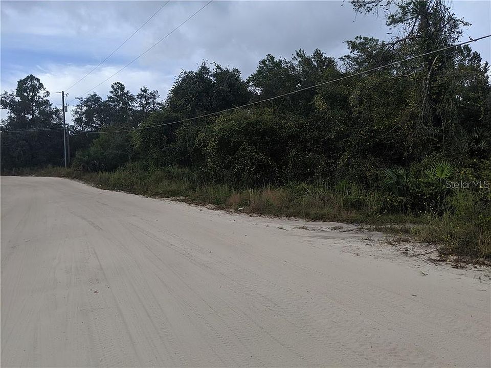 2nd image of Forest Ridge Rd