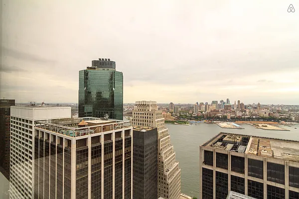 Rented by Owner | media 37