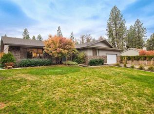 1212 E Christmas Tree Ln, Spokane, WA 99203