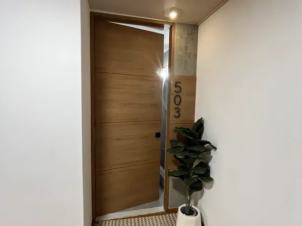 76 Calle Kings Ct, San Juan, PR