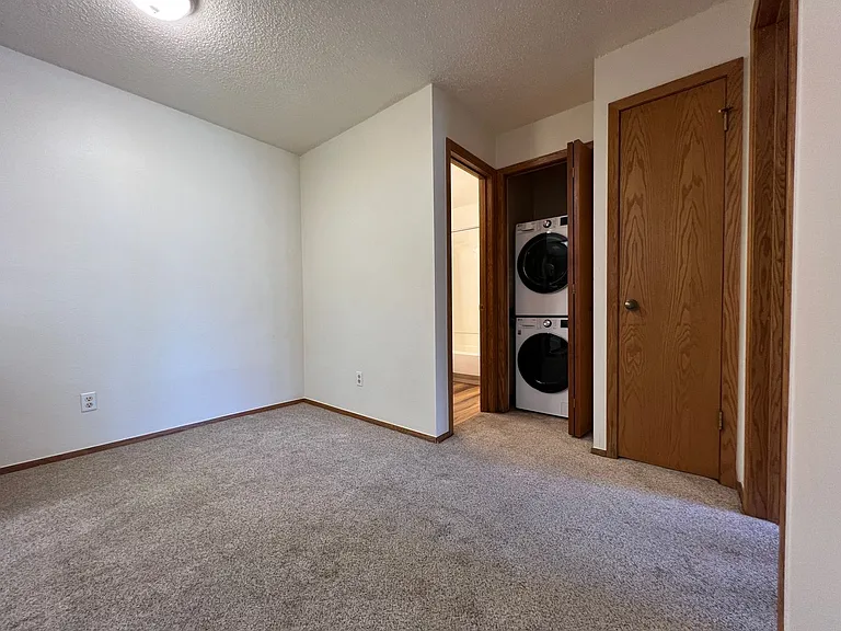 2865 Sundown Ln #102 — Photo 7
