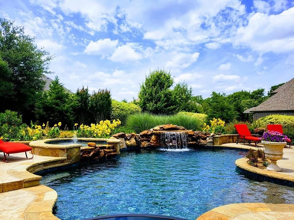 1st image of 2604 Majestic Grove Ln