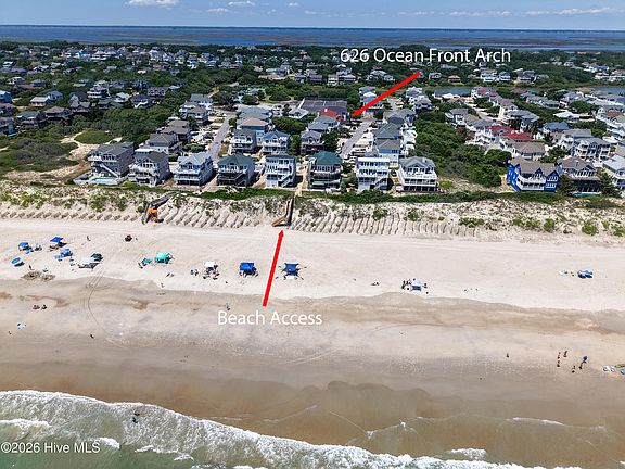 4th image of 626 Ocean Front Arch
