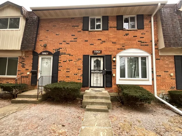 5064 Brighton Ln, Richton Park, IL 60471
