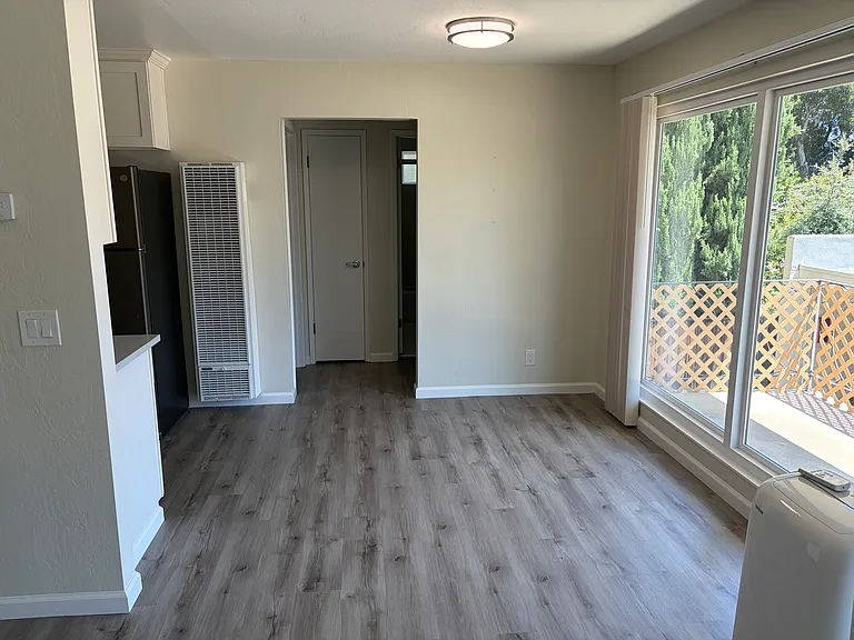 245 Easy St #14 — Photo 3