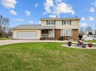 23421 96th Ave N, Port Byron, IL