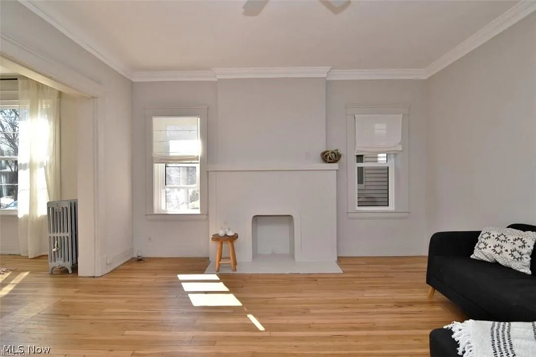 2 bed, 1.0 bath, 942 sqft, $1,700 — Photo 4