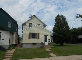419 Monroe St, Eveleth, MN 55734