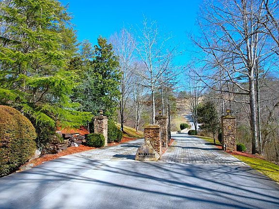 2nd image of 111 Kathrine Rd