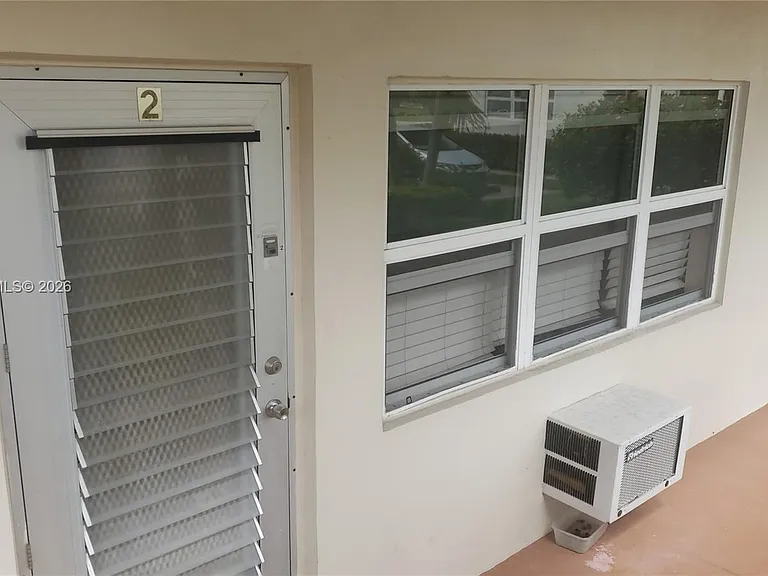 2 Coventry Ln #2-A — Photo 13