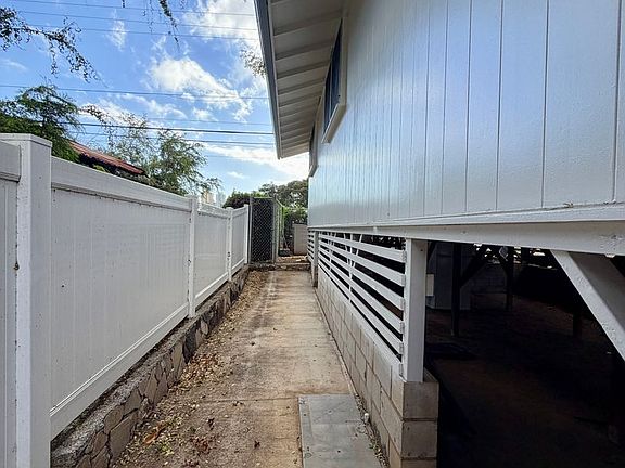 5th image of 2724 Date St #A2