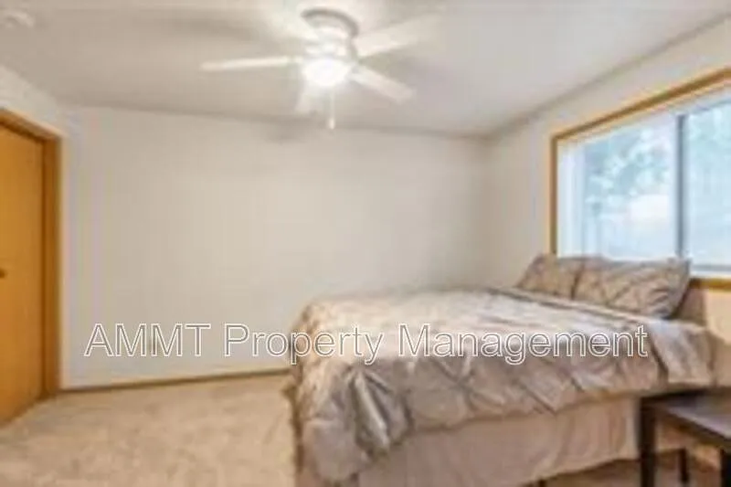 2 bed, 2.0 bath, $2,000 — Photo 3