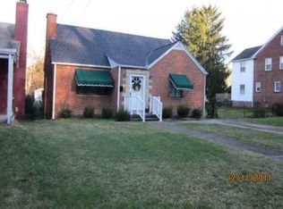 1828 Enslow Blvd, Huntington, WV 25701