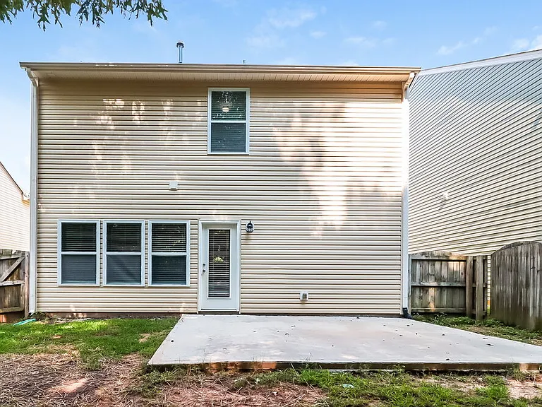 2708 Bramble Ridge Ct — Photo 16
