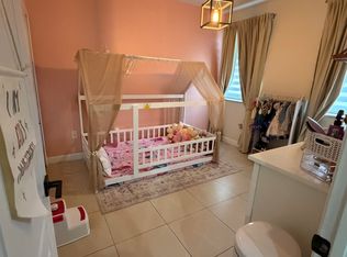 14957 SW 8th Ter, Miami, FL 33194