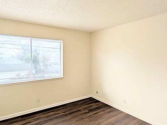 5th image of 2500 2nd Ave #2-12