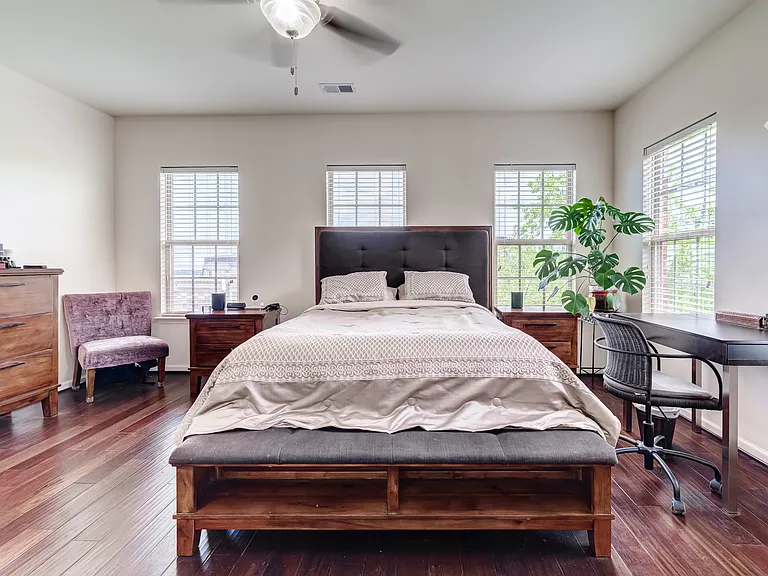 510 Overlook Park Dr #32 — Photo 9