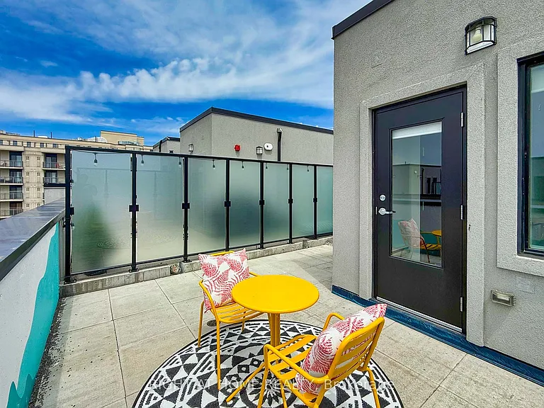 871 Sheppard Ave W #33 — Photo 28