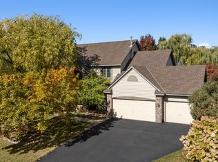19714 Ireland Way, Lakeville, MN 55044