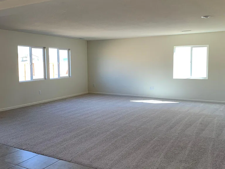 8857 Finnsech Dr — Photo 2