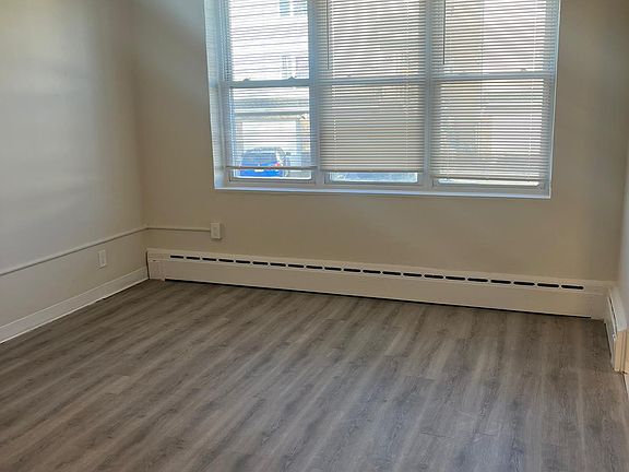 3rd image of 444 E 36th St APT 7