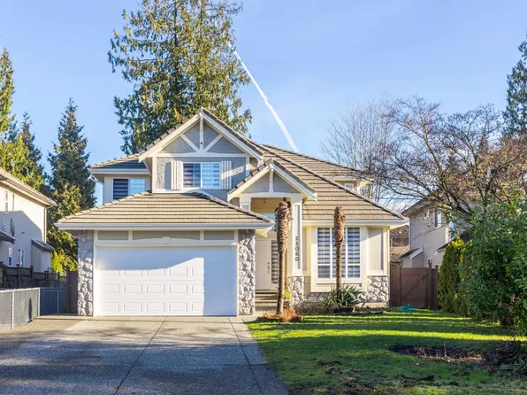 11060 158b St, Surrey, BC V4N 5E9