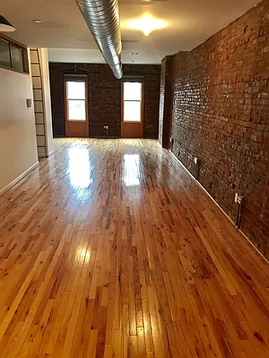 Rented by Bezell Group | media 13