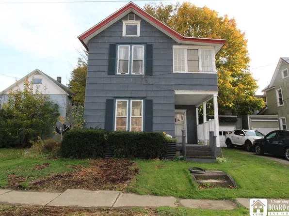 30 Falconer St, Jamestown, NY 14701