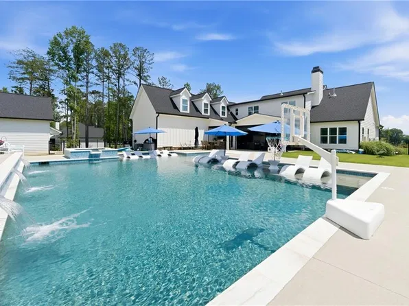 4577 Yellow Creek Rd, Ball Ground, GA 30107