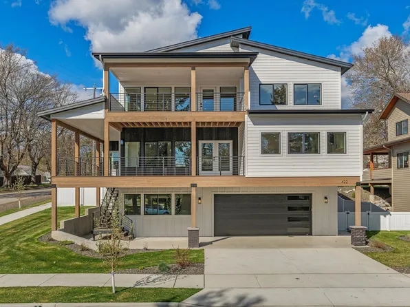 422 S 3rd Ave, Sandpoint, ID 83864