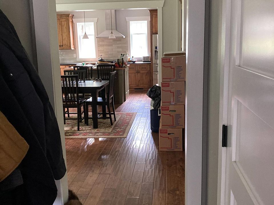 1st image of 368 Sawtooth Dr