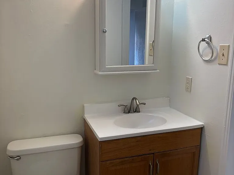 412 S Murat St — Photo 12