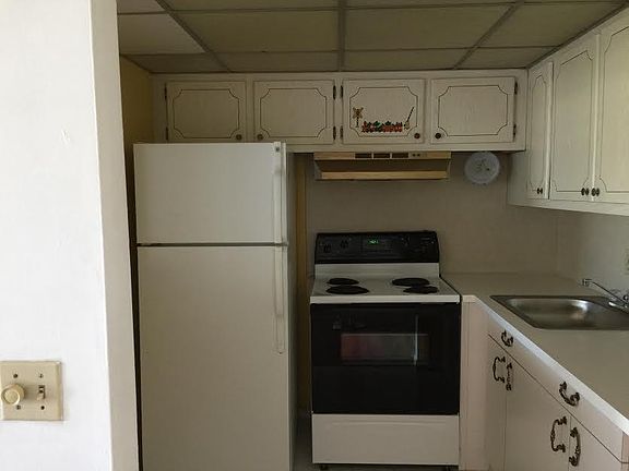 2nd image of 115 Norwich E