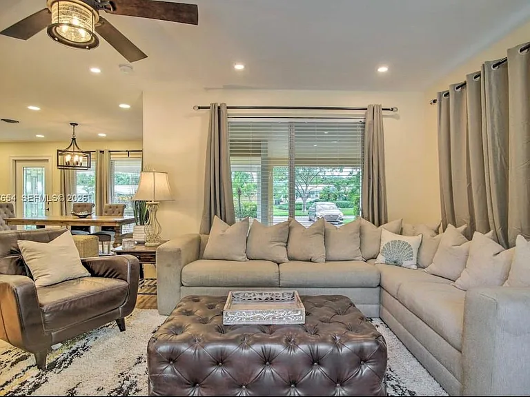 2169 Imperial Point Dr — Photo 3