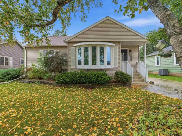 382 E 11th St, Fond Du Lac, WI 54935
